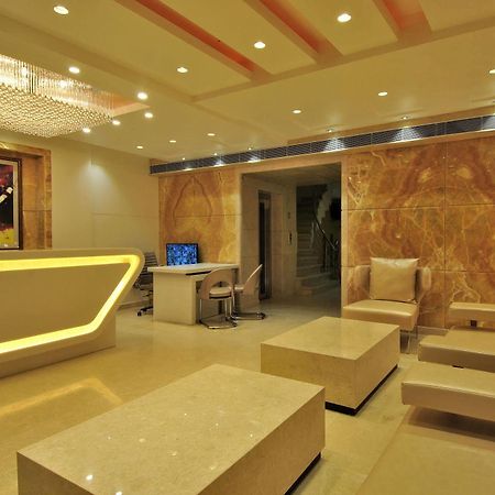 Отель Sai Miracle - Luxury Living Нью-Дели Экстерьер фото