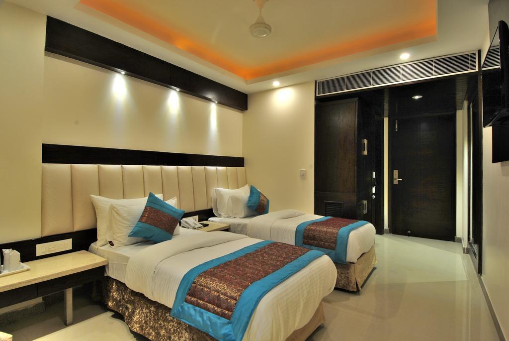Отель Sai Miracle - Luxury Living Нью-Дели Экстерьер фото