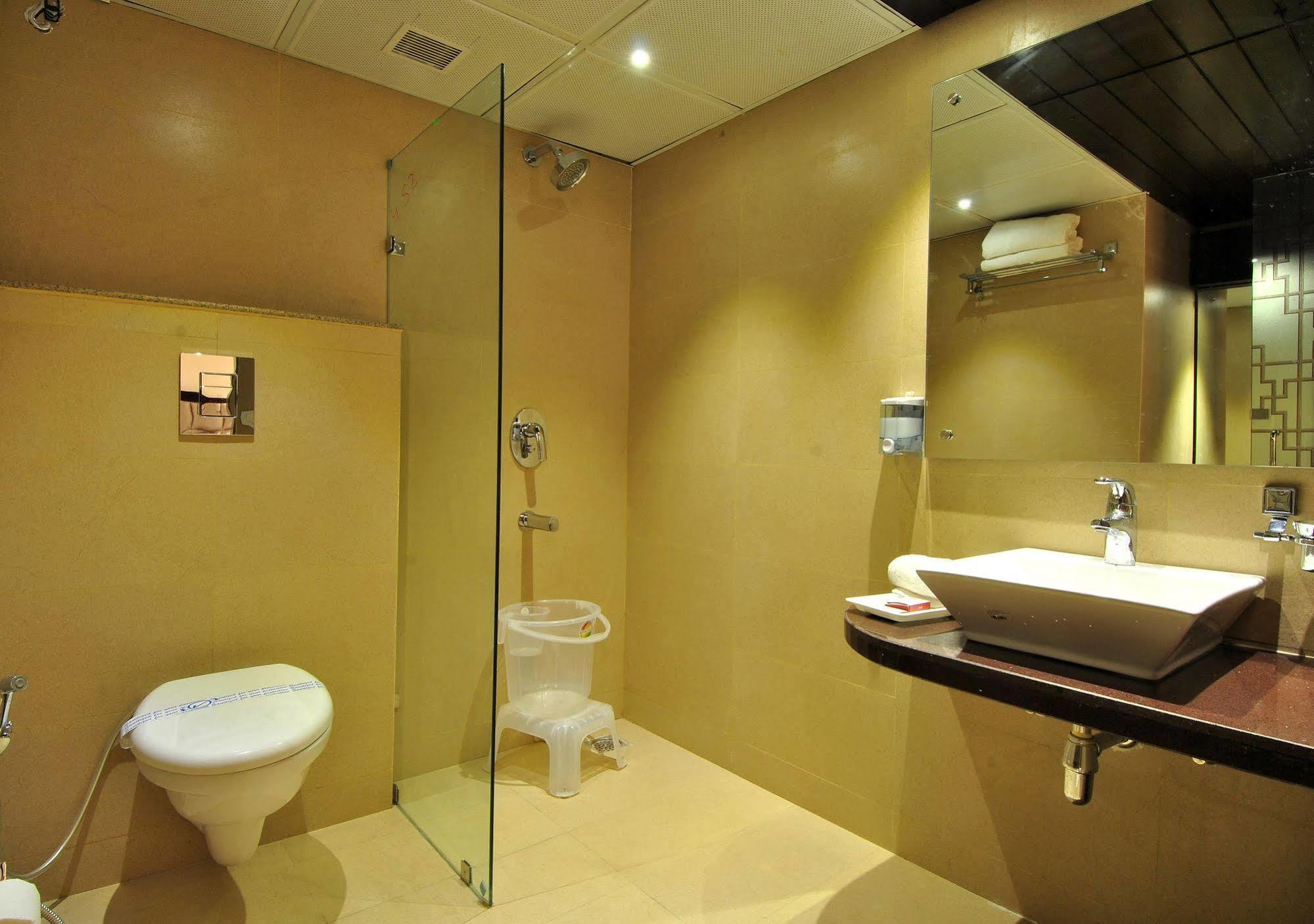 Отель Sai Miracle - Luxury Living Нью-Дели Экстерьер фото