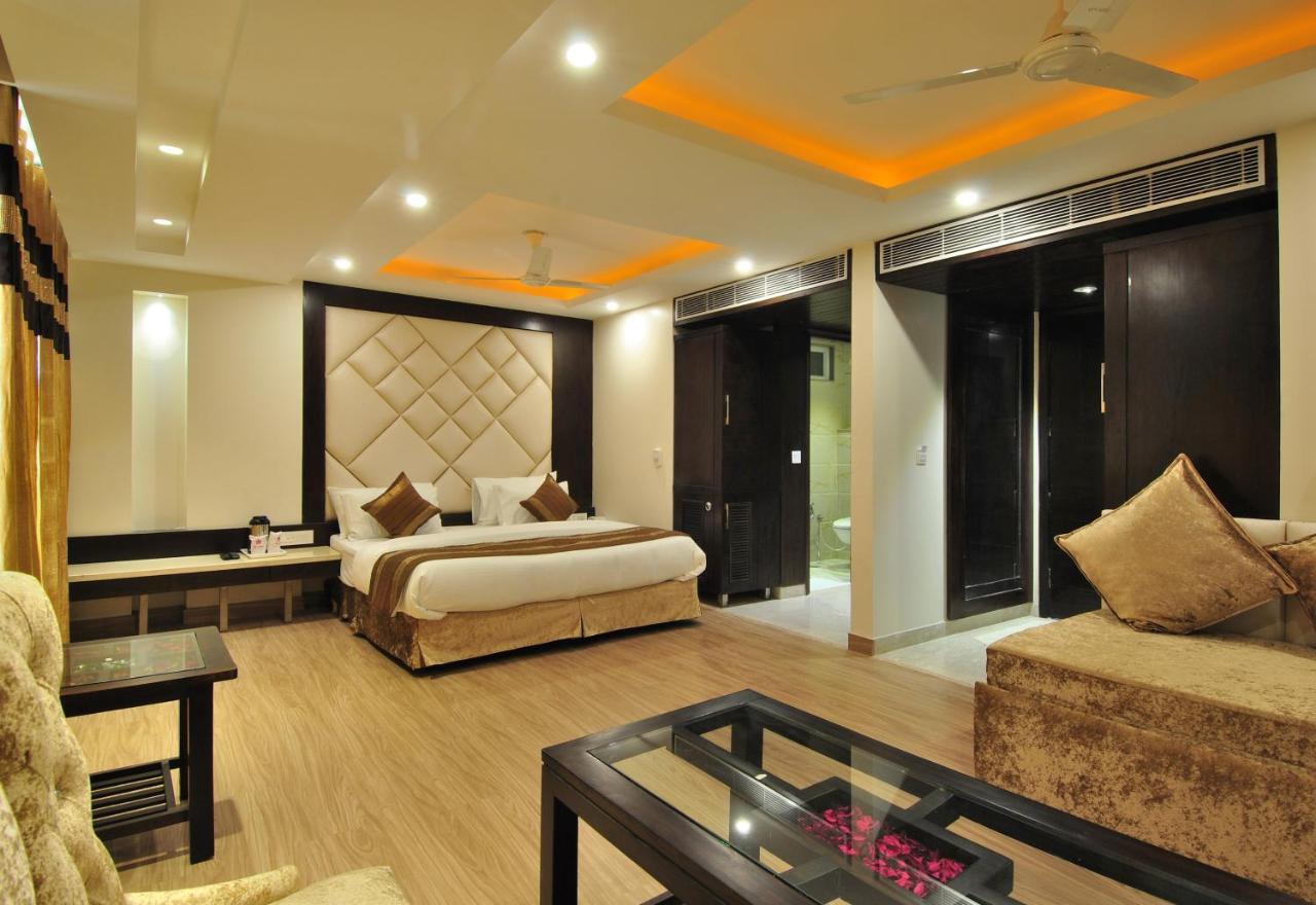 Отель Sai Miracle - Luxury Living Нью-Дели Экстерьер фото