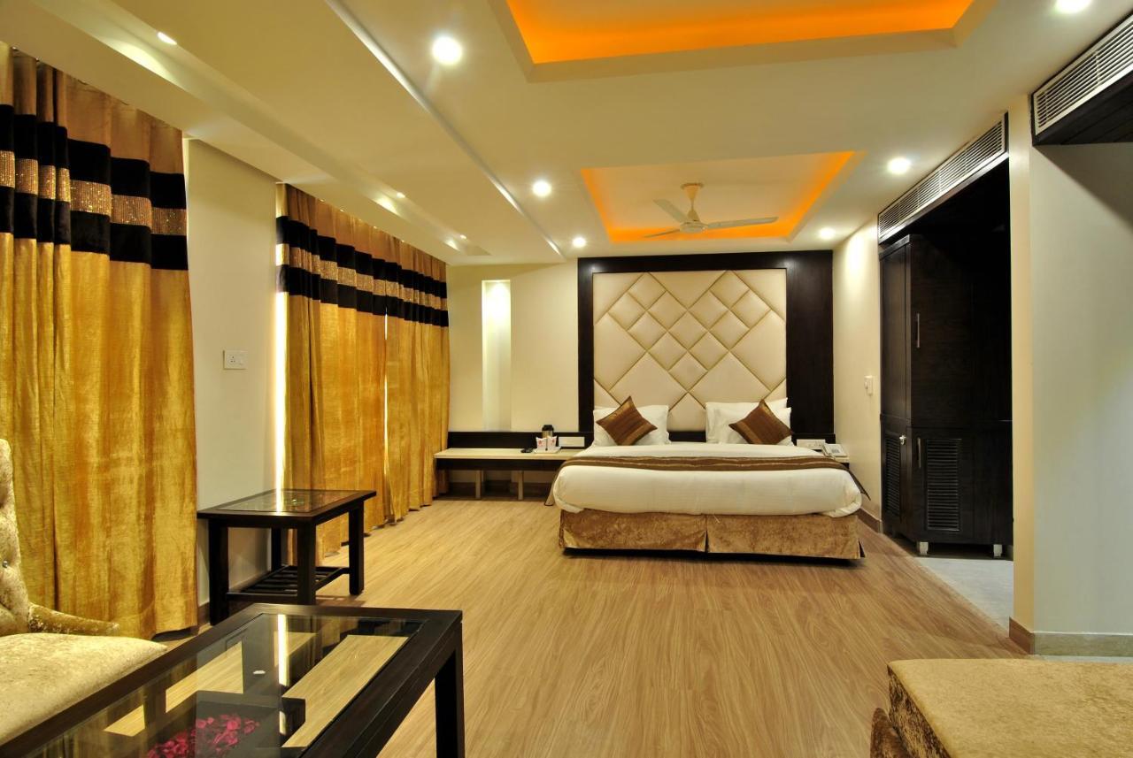 Отель Sai Miracle - Luxury Living Нью-Дели Экстерьер фото